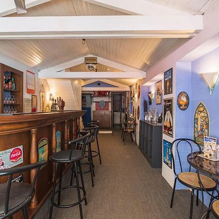 Bar A Bulles - Ancien Comptoir Transforme Villa Reims Buitenkant foto